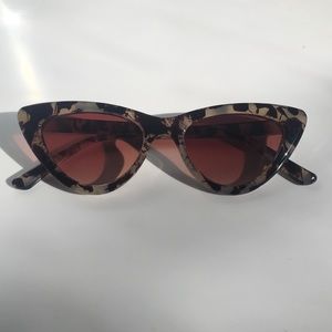 Cat Eye Tortoise Sunglasses